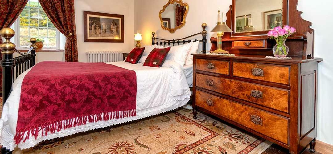 Mill Of Nethermill Holidays Pennan Экстерьер фото